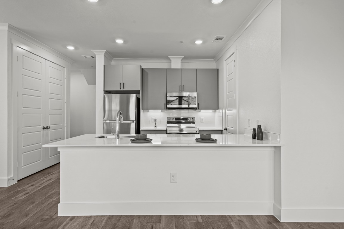 1664 Hillside Terrace, Unit 2716 Buda, TX 78610 - Photo 8 of 27