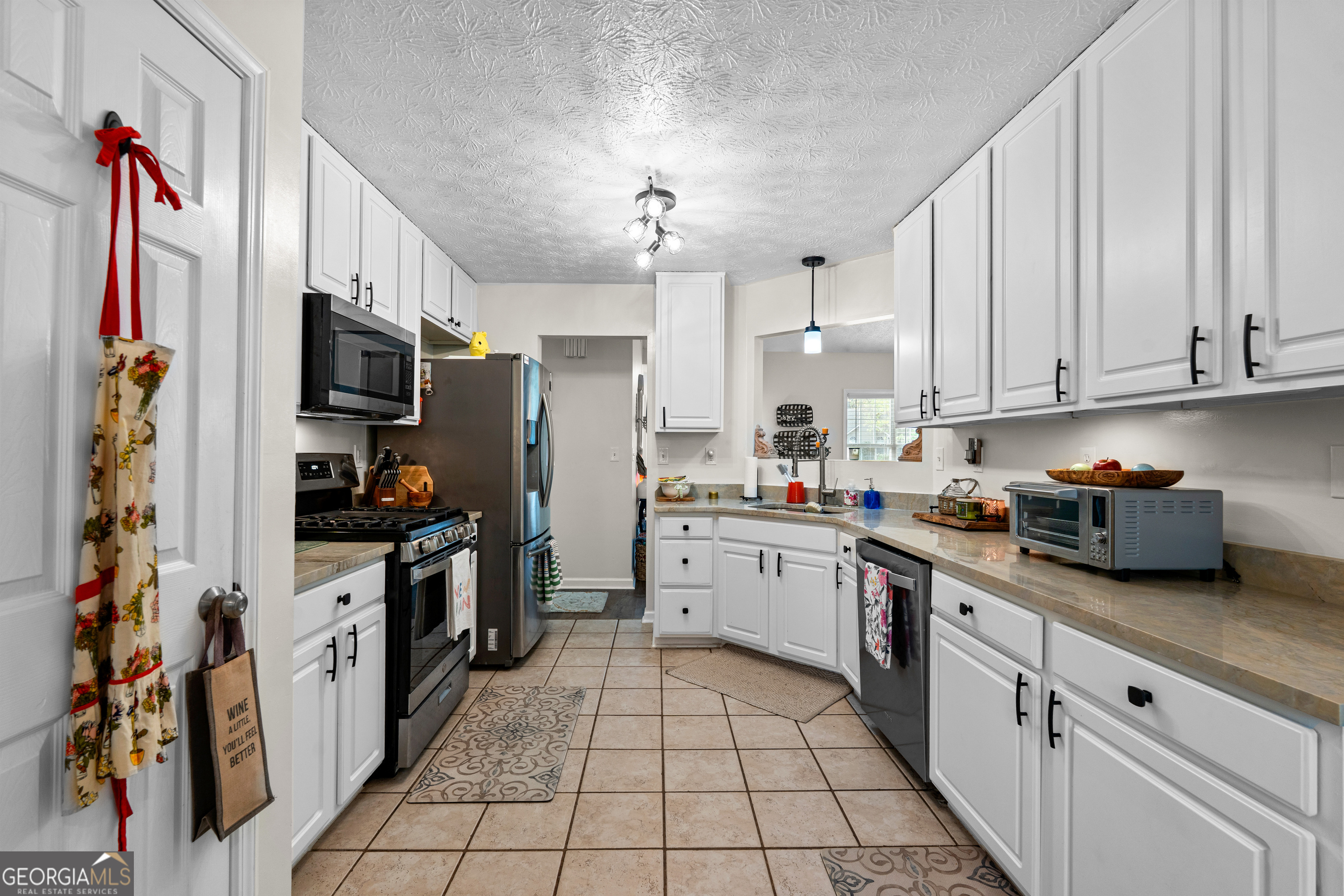 95 O'Tara Woods Drive Newnan, GA 30263 - Photo 13 of 38