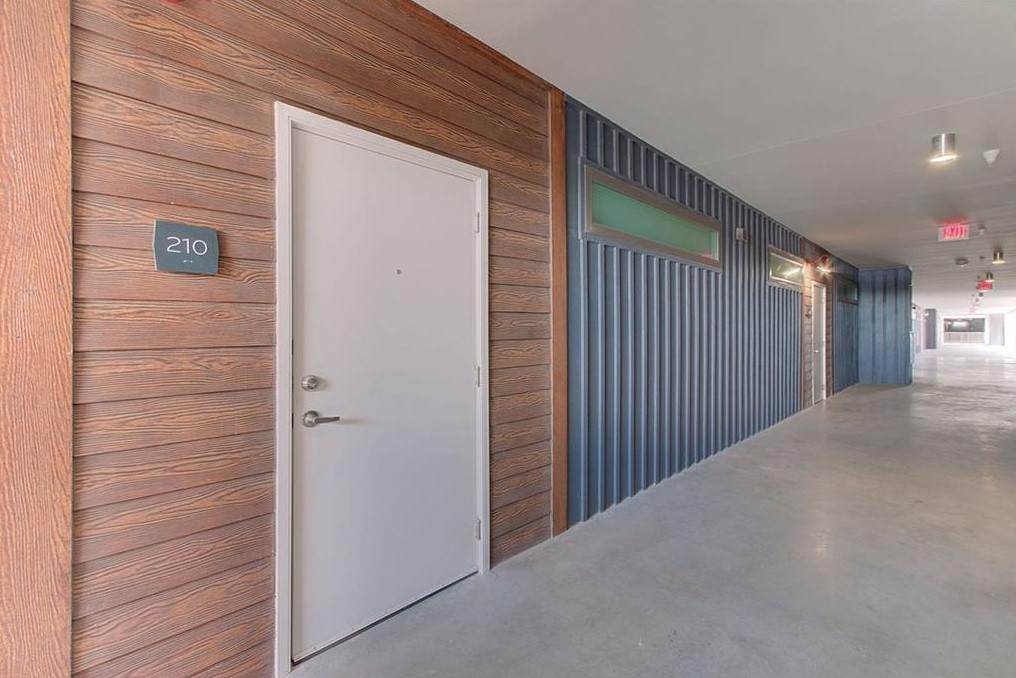 4361 South Congress Avenue, Unit 210 Austin, TX 78745 - Photo 7 of 30 a view of hallway