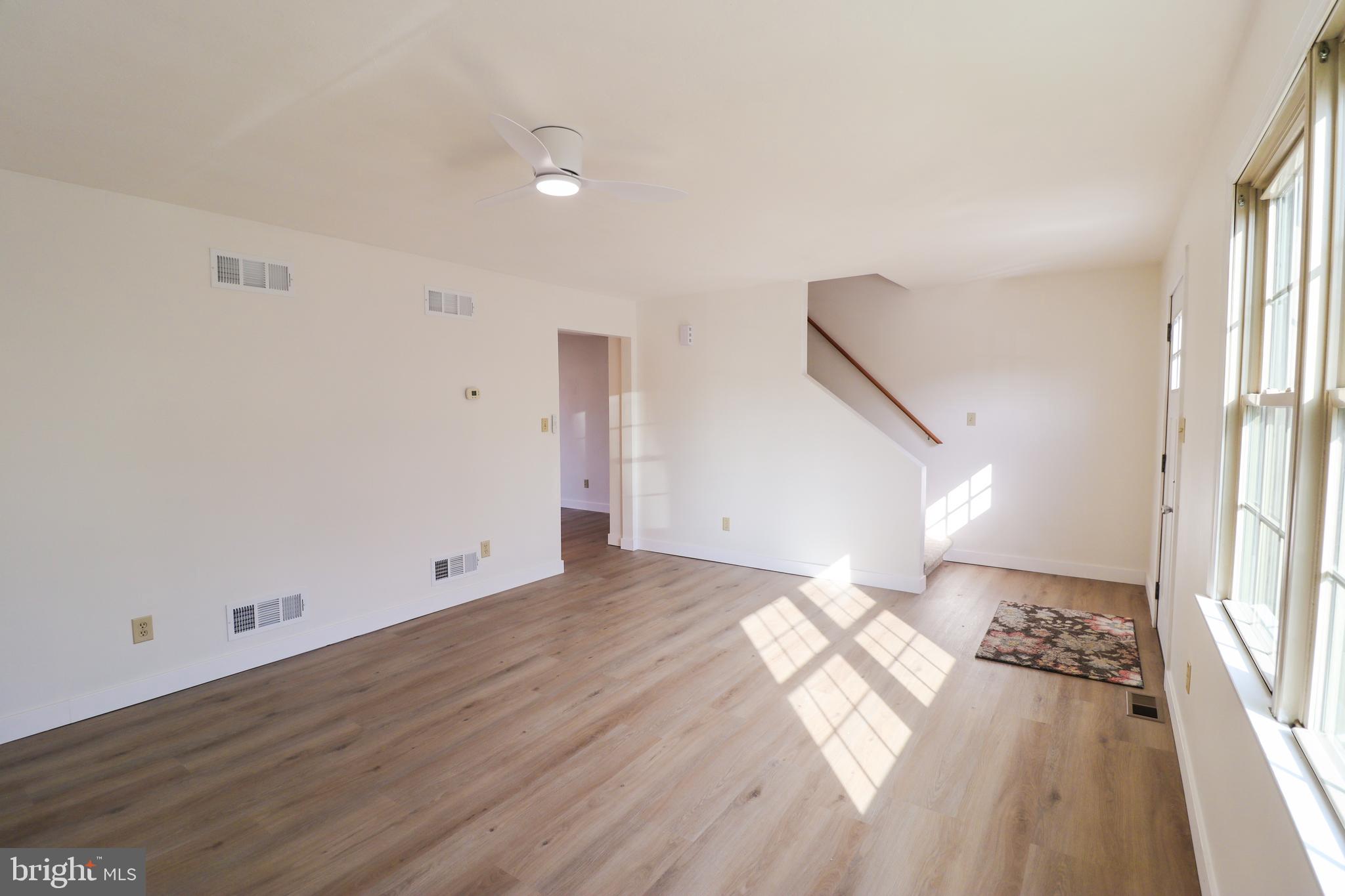 552 Locust Street Hanover, PA 17331 - Photo 11 of 37