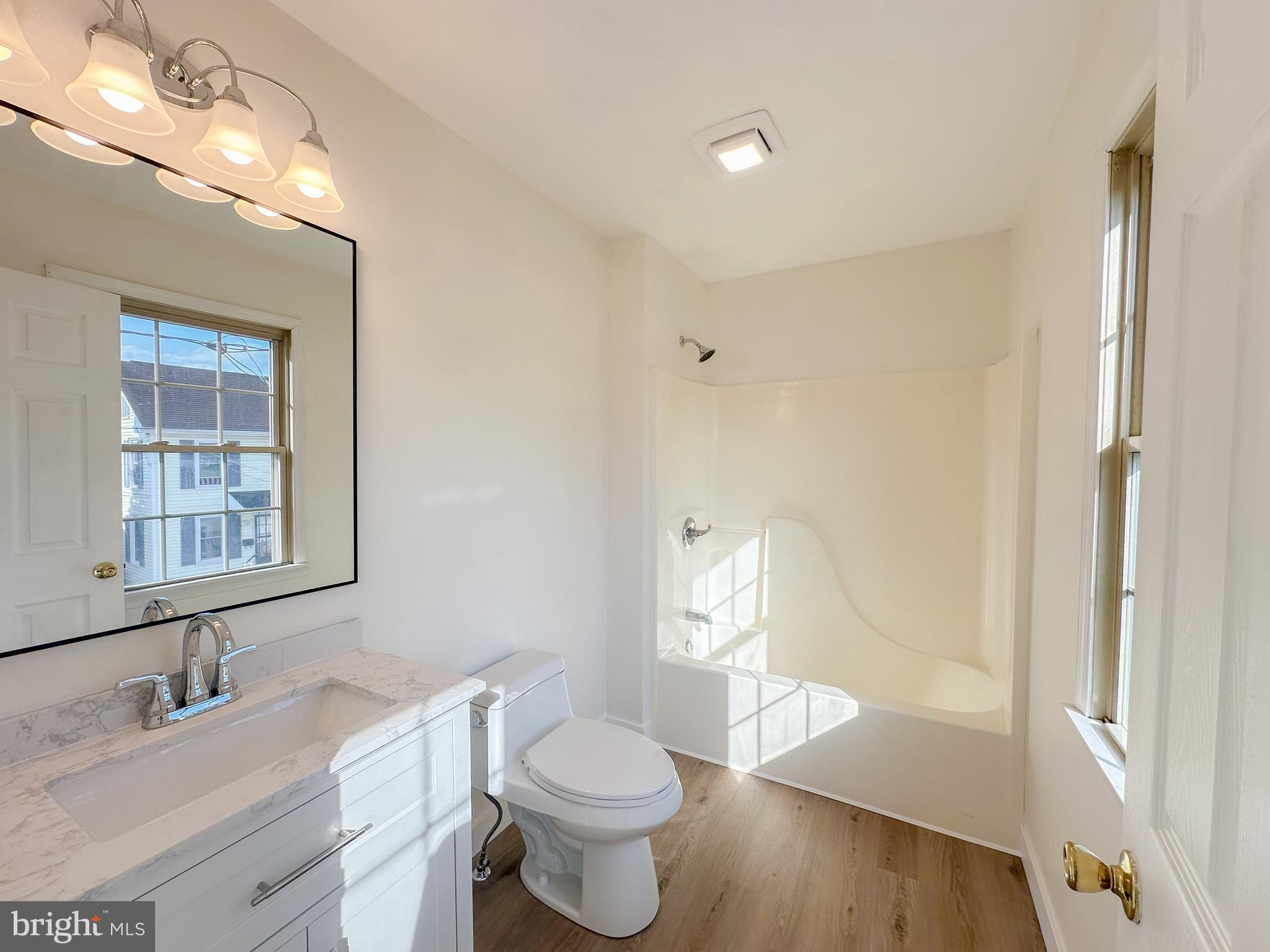 552 Locust Street Hanover, PA 17331 - Photo 16 of 31