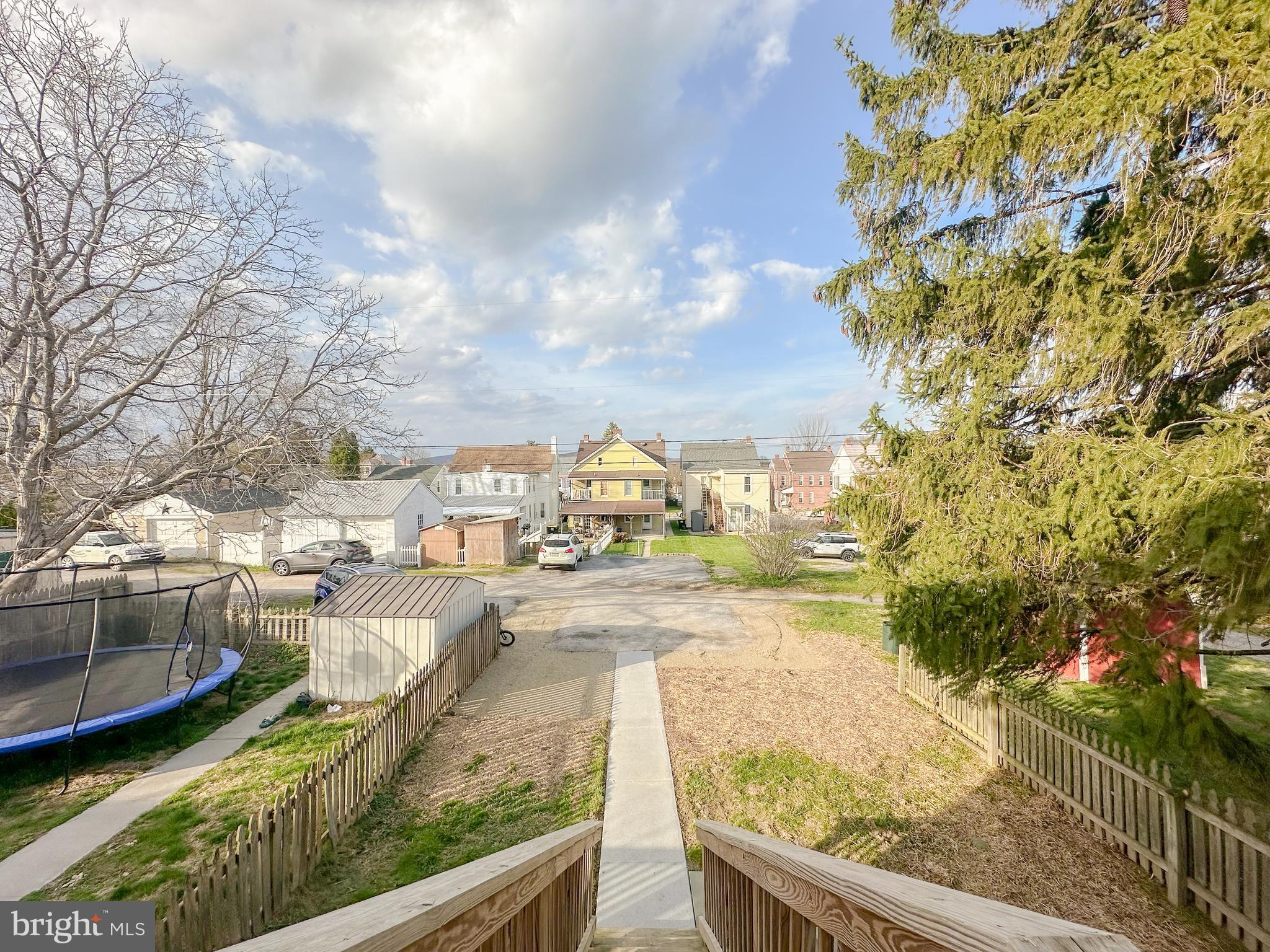 552 Locust Street Hanover, PA 17331 - Photo 28 of 31