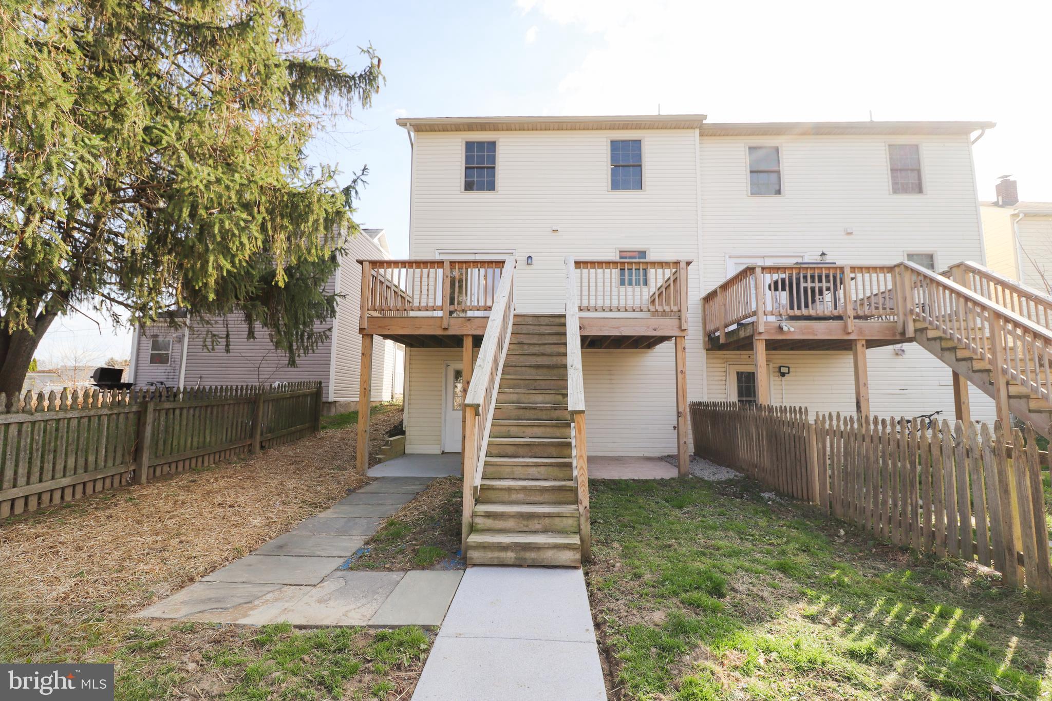 552 Locust Street Hanover, PA 17331 - Photo 30 of 31