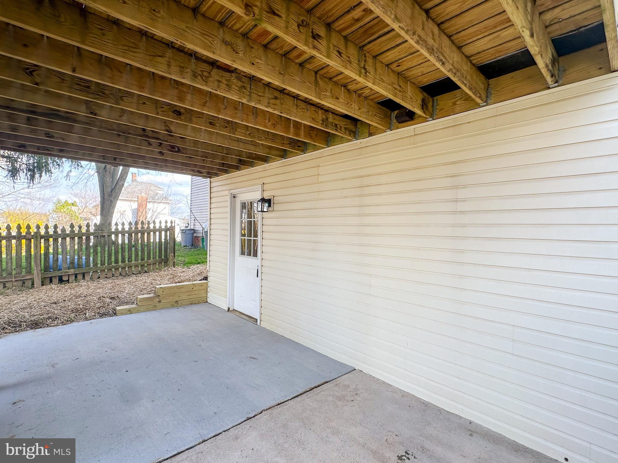552 Locust Street Hanover, PA 17331 - Photo 36 of 37