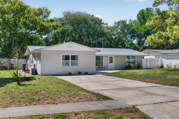 $379,900 | 2524 Florida Boulevard, South Daytona, FL 32119