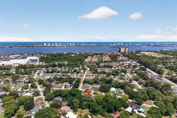 $379,900 | 2524 Florida Boulevard, South Daytona, FL 32119