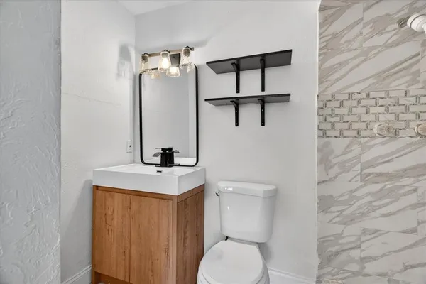 $379,900 | 2524 Florida Boulevard, South Daytona, FL 32119