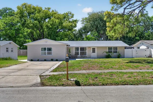 $379,900 | 2524 Florida Boulevard, South Daytona, FL 32119