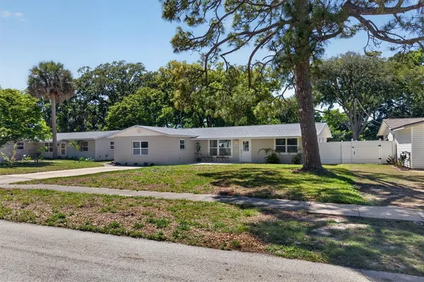 $379,900 | 2524 Florida Boulevard, South Daytona, FL 32119