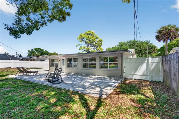 $379,900 | 2524 Florida Boulevard, South Daytona, FL 32119