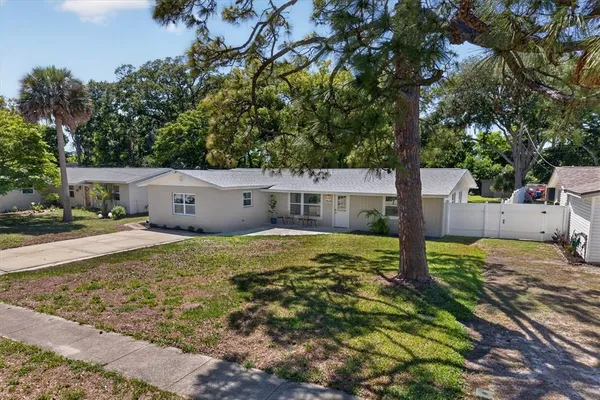 $379,900 | 2524 Florida Boulevard, South Daytona, FL 32119