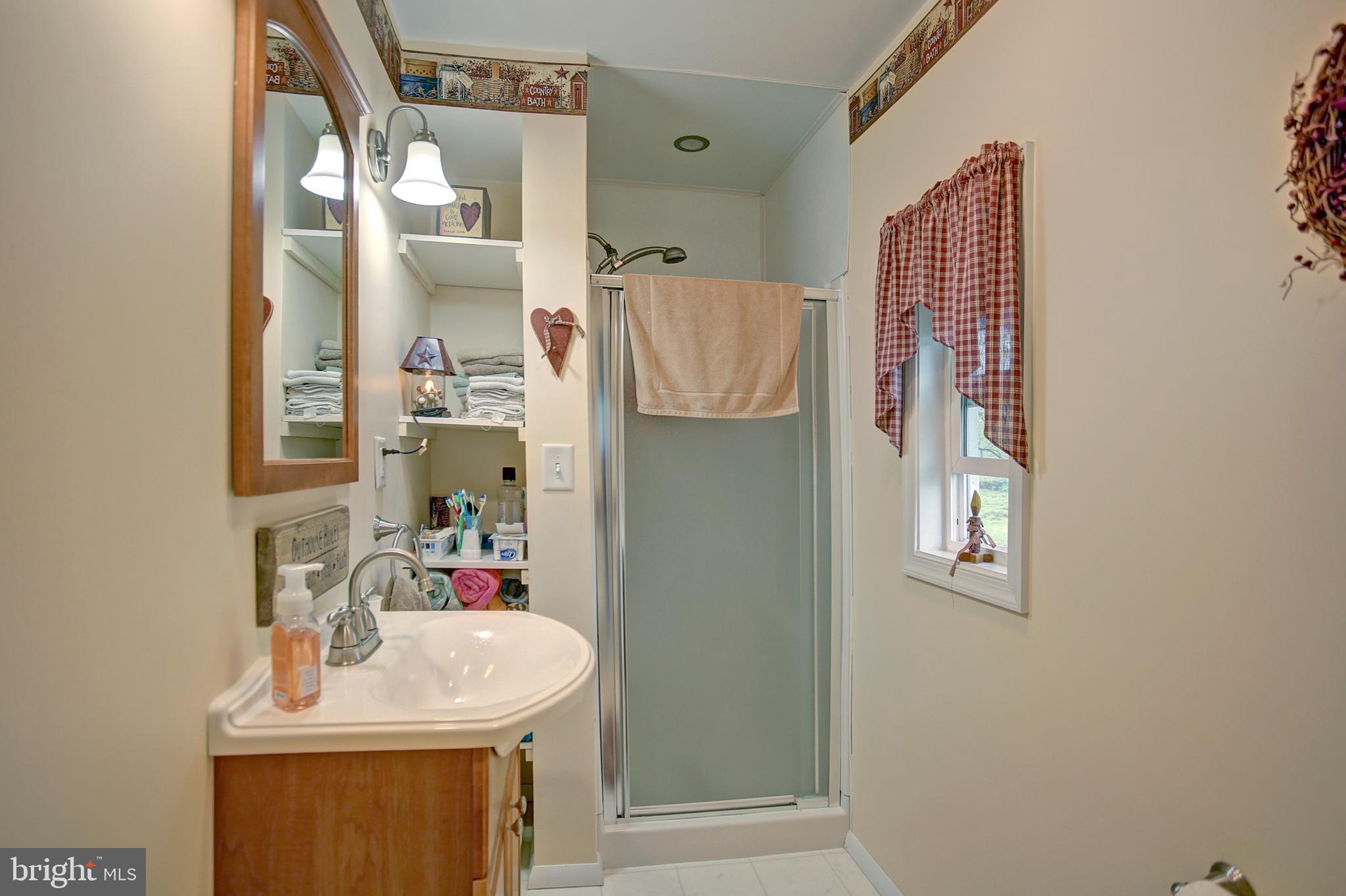 432 Cockley Road Boiling Springs, PA 17007 - Photo 15 of 38 Gallery Image 15