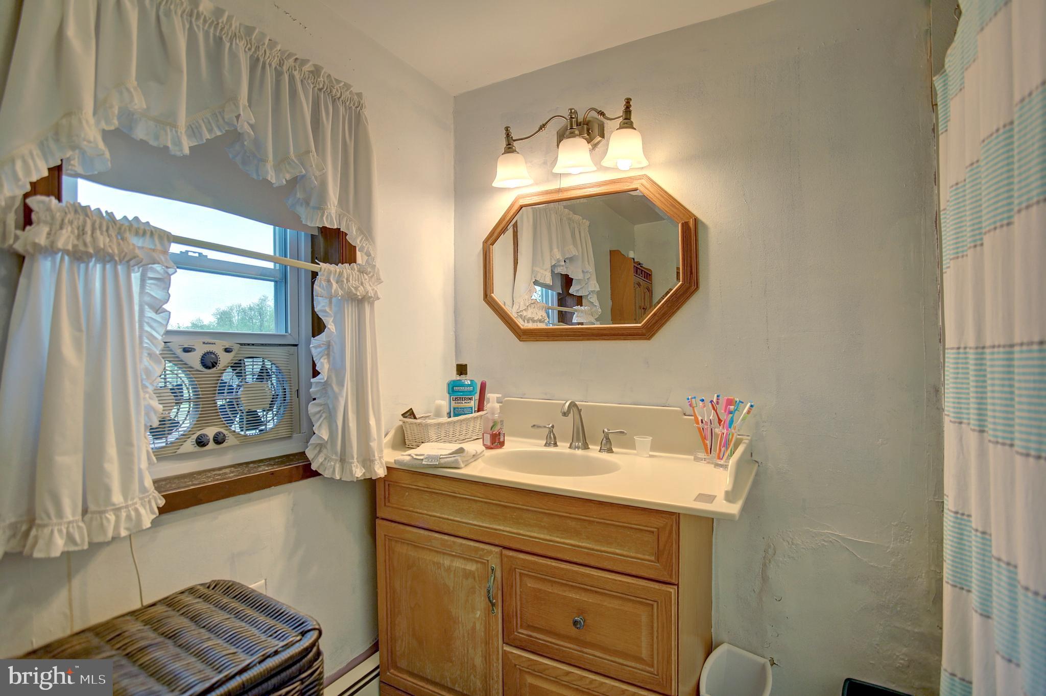 432 Cockley Road Boiling Springs, PA 17007 - Photo 16 of 38 Gallery Image 16