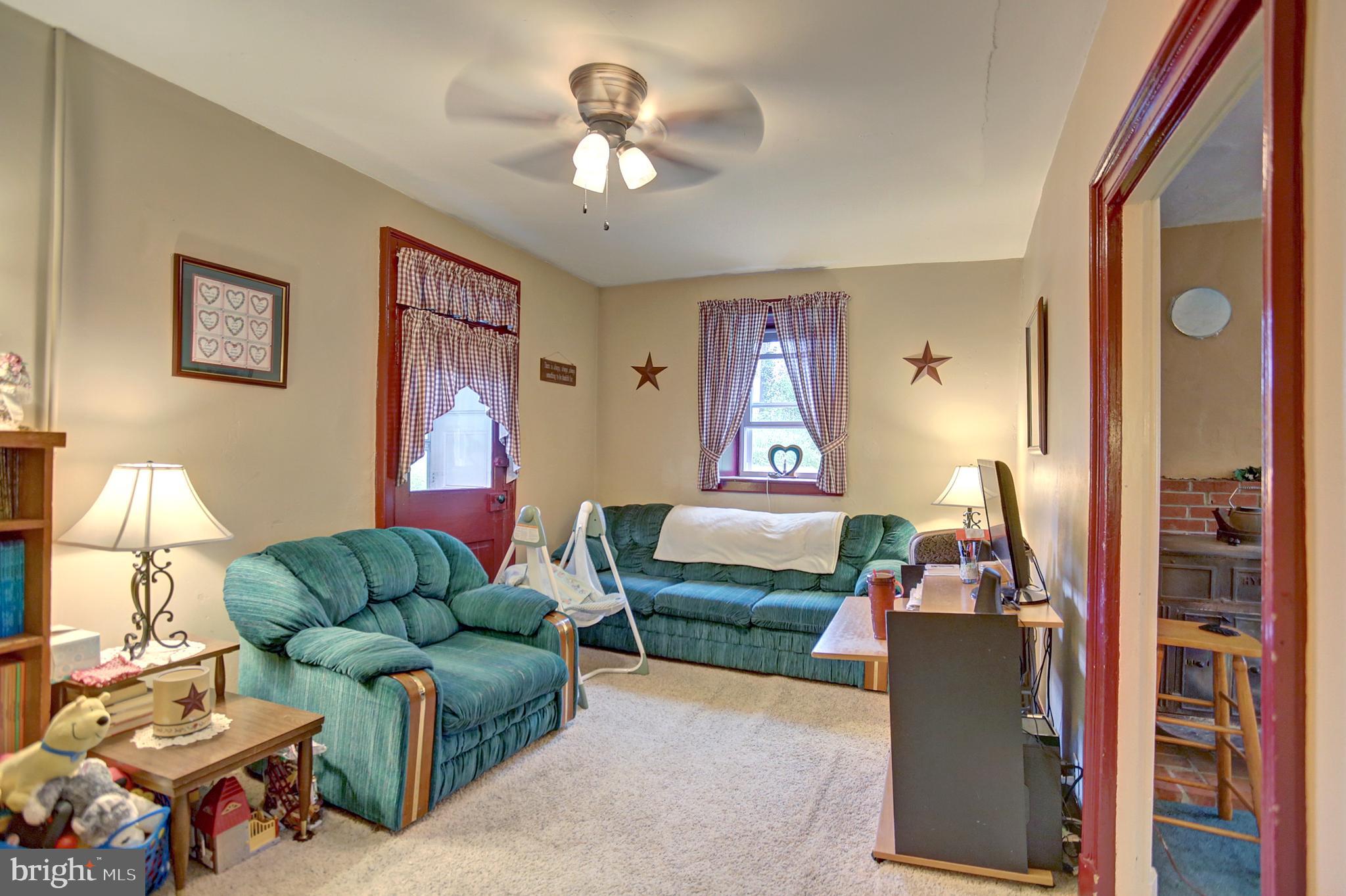 432 Cockley Road Boiling Springs, PA 17007 - Photo 9 of 38 Gallery Image 9