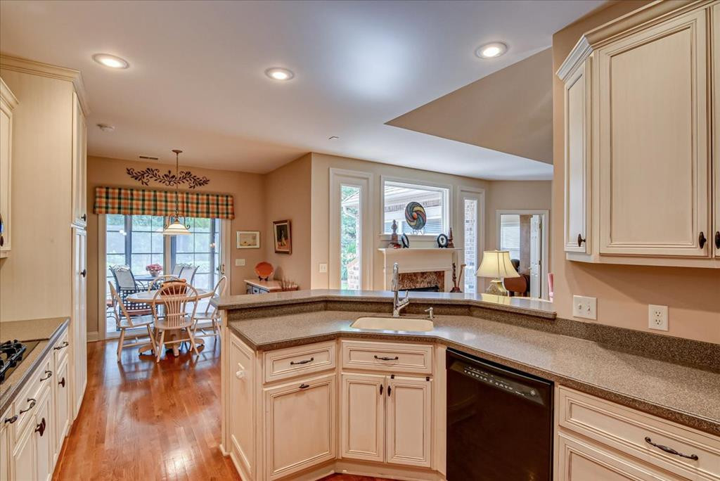108 River Birch Road Aiken, SC 29803 - Photo 8 of 28 Gallery Image 8