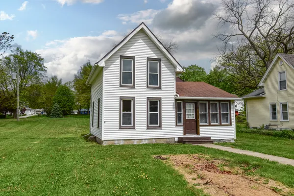 $91,500 | 307 East Scott Street, Odell, IL 60460
