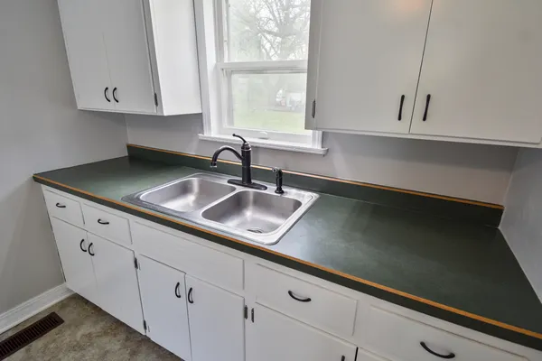 $91,500 | 307 East Scott Street, Odell, IL 60460