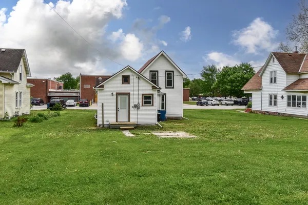$91,500 | 307 East Scott Street, Odell, IL 60460