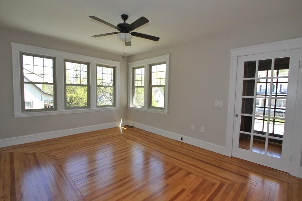 28 Forsberg Street Worcester, MA 01607 - Photo 2 of 20