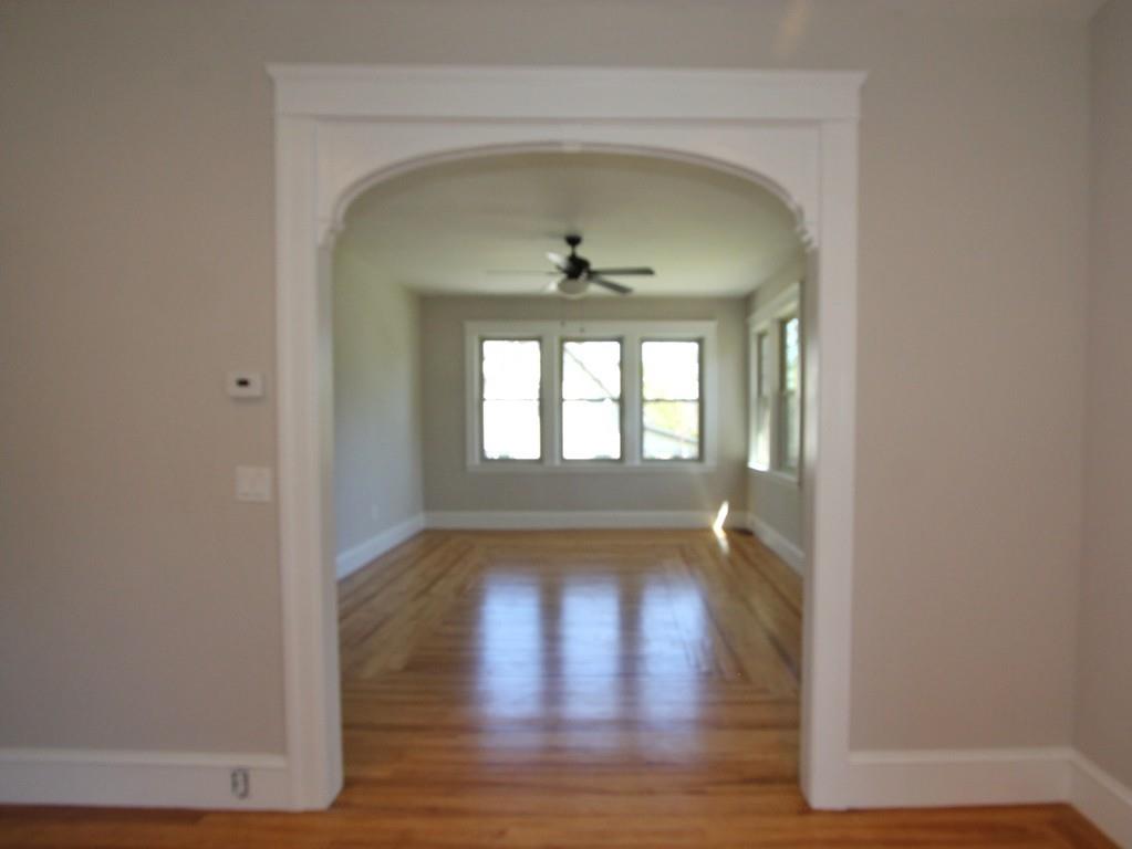 28 Forsberg Street Worcester, MA 01607 - Photo 5 of 20