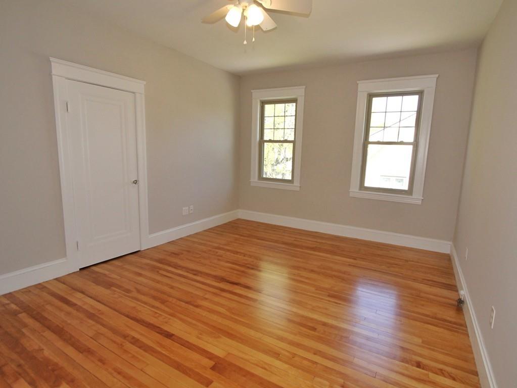 28 Forsberg Street Worcester, MA 01607 - Photo 10 of 20