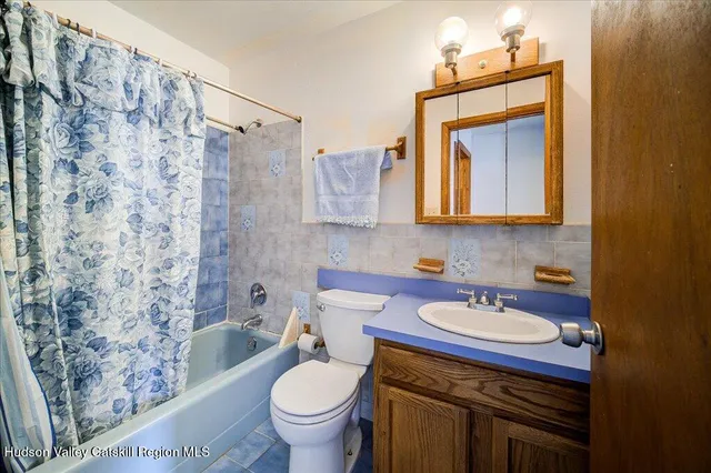 $399,000 | 218 Plattekill Ardonia Road, Wallkill, NY 12589