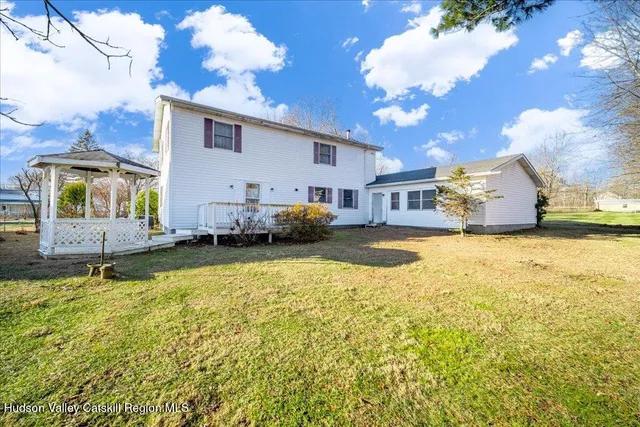 $399,000 | 218 Plattekill Ardonia Road, Wallkill, NY 12589