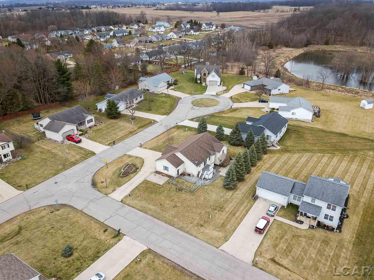 1948 Joy Road Adrian, MI 49221 - Photo 11 of 41 50037505-10.JPG