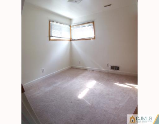 29 Brookville Road Edison, NJ 08817 - Photo 9 of 10 a view of empty room