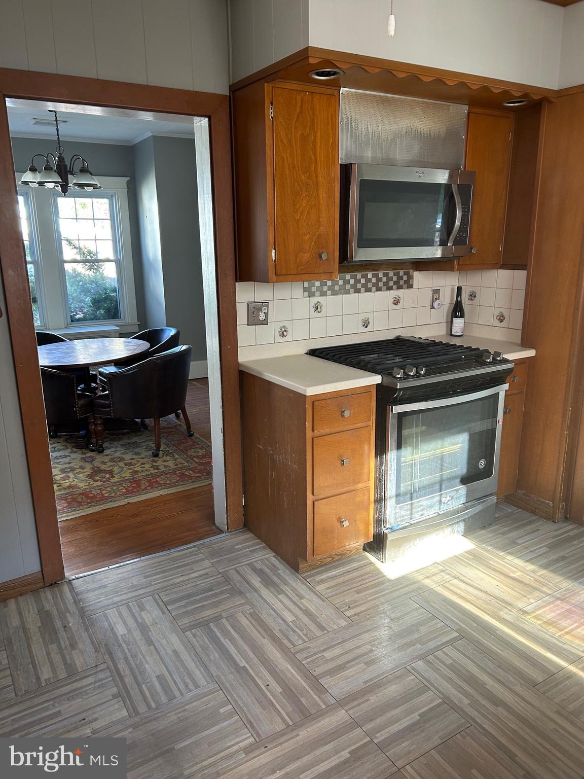 405 State Street Shillington, PA 19607 - Photo 9 of 23 Kitchen