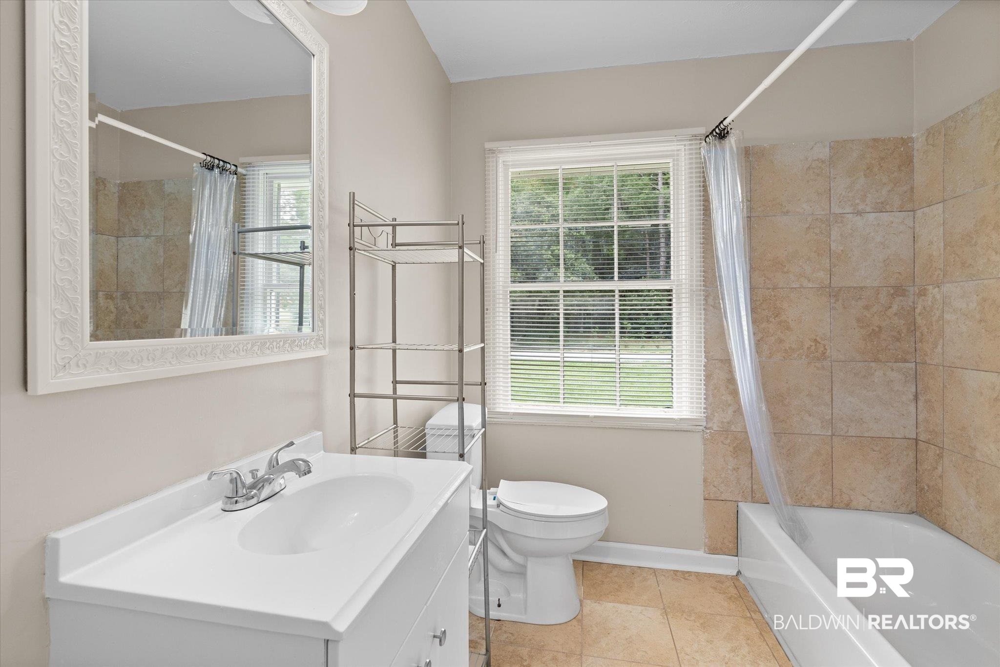526 West Valley Road Mobile, AL 36611 - Photo 12 of 20