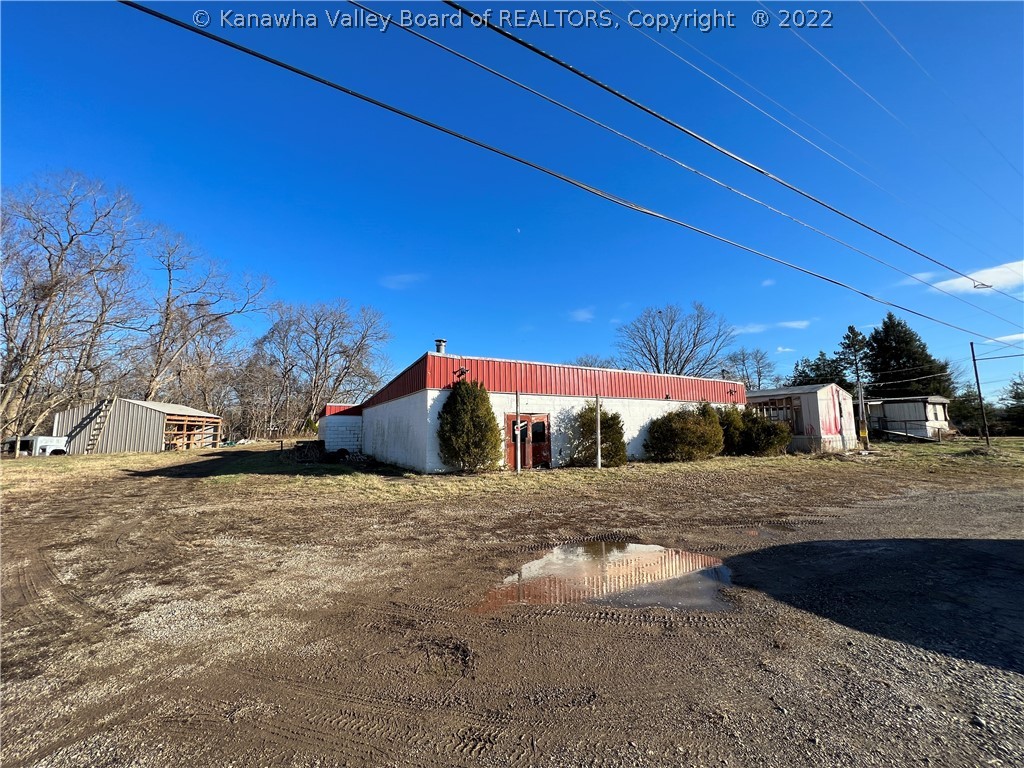 18905 Huntington Road Gallipolis Ferry, WV 25515 - Photo 2 of 10 Gallery Image 2