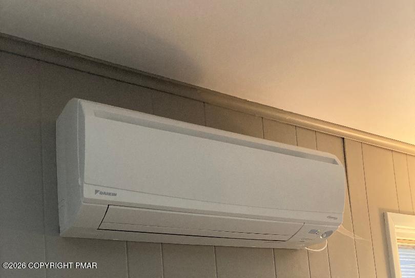 1413 Pine Cone Road Pocono Pines, PA 18350 - Photo 24 of 52 3 Zone Heating/Cooling