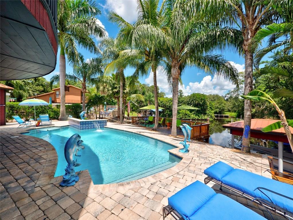 341 Southwest Timber Trail Stuart, FL 34997 - Photo 8 of 25 Gallery Image 8