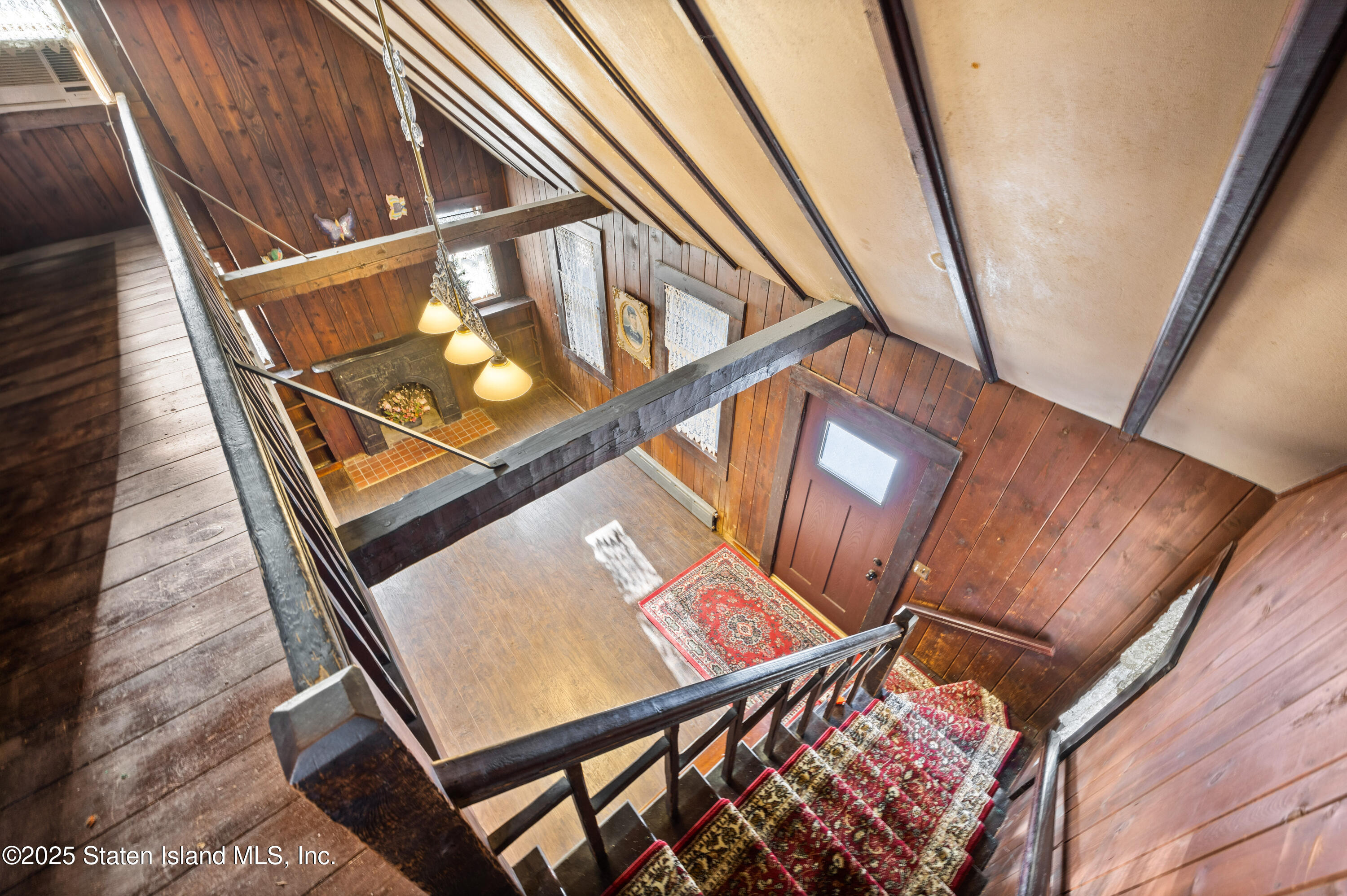 161 Beach Road Staten Island, NY 10312 - Photo 8 of 28 1-4