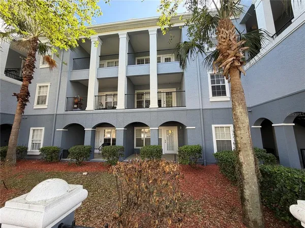 $1,450 | 3561 Conroy Road, Unit 225, Orlando, FL 32839