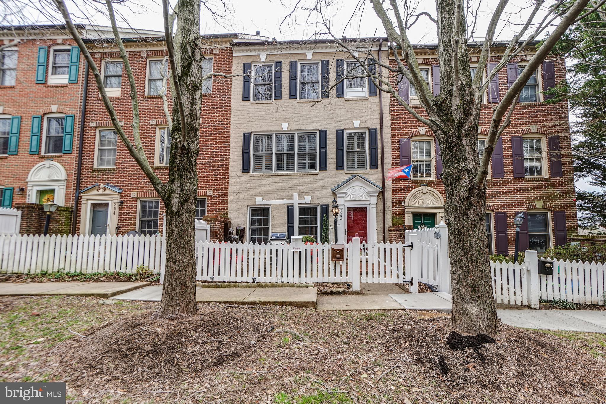206 Ridgepoint Place Gaithersburg, MD 20878 - Photo 1 of 35 Gallery Image 1