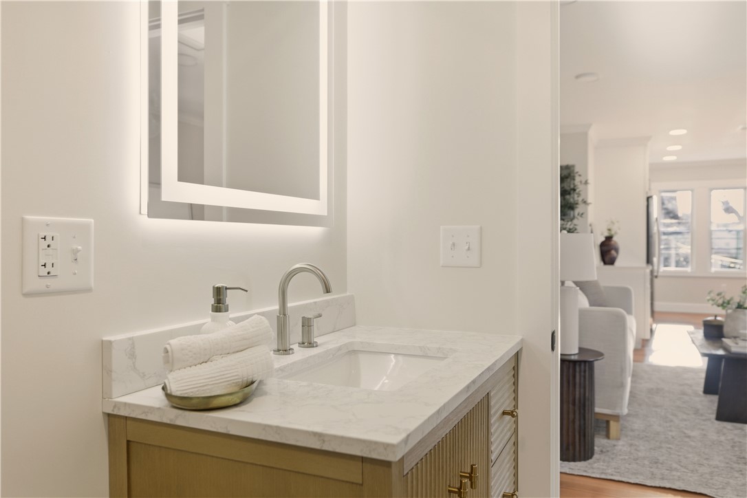85 Bayview Avenue, Unit 2 Bristol, RI 02809 - Photo 20 of 44