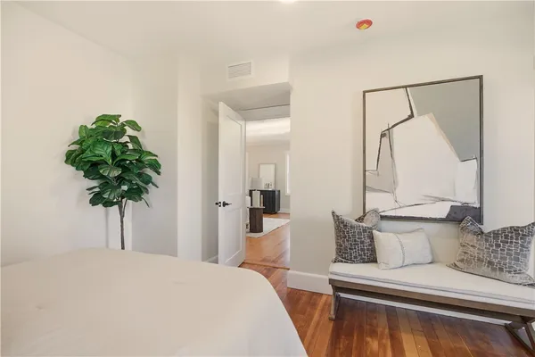 $549,000 | 85 Bayview Avenue, Unit 2, Bristol, RI 02809