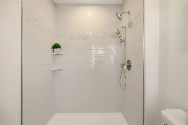 $549,000 | 85 Bayview Avenue, Unit 2, Bristol, RI 02809