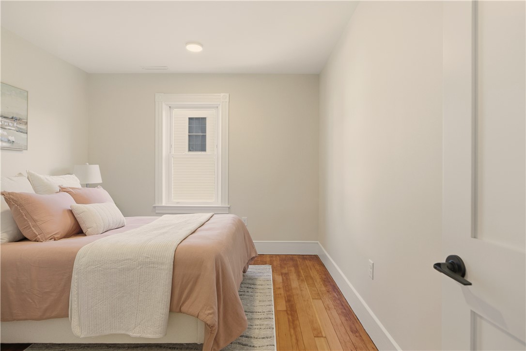 85 Bayview Avenue, Unit 2 Bristol, RI 02809 - Photo 32 of 44