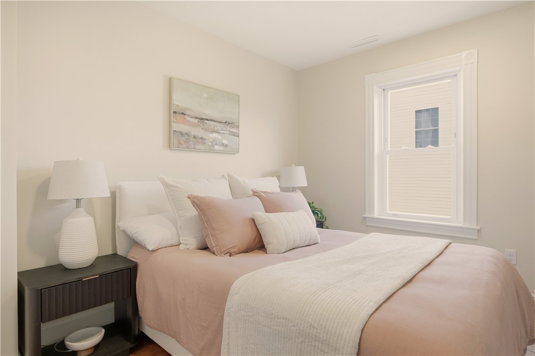 85 Bayview Avenue, Unit 2 Bristol, RI 02809 - Photo 33 of 44