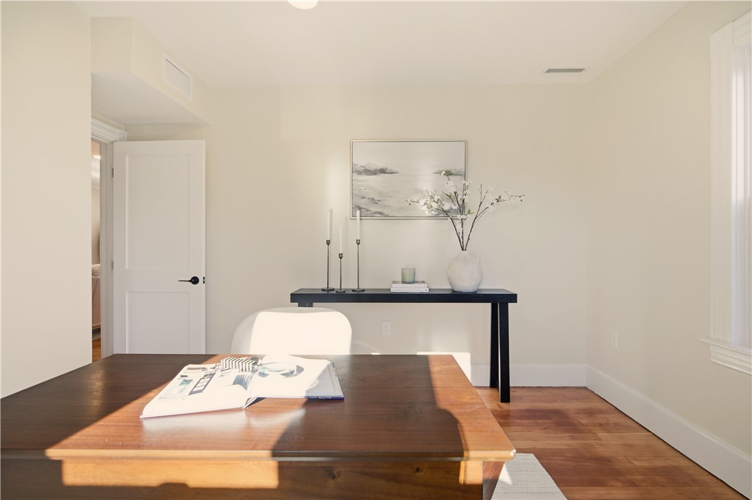 85 Bayview Avenue, Unit 2 Bristol, RI 02809 - Photo 40 of 44