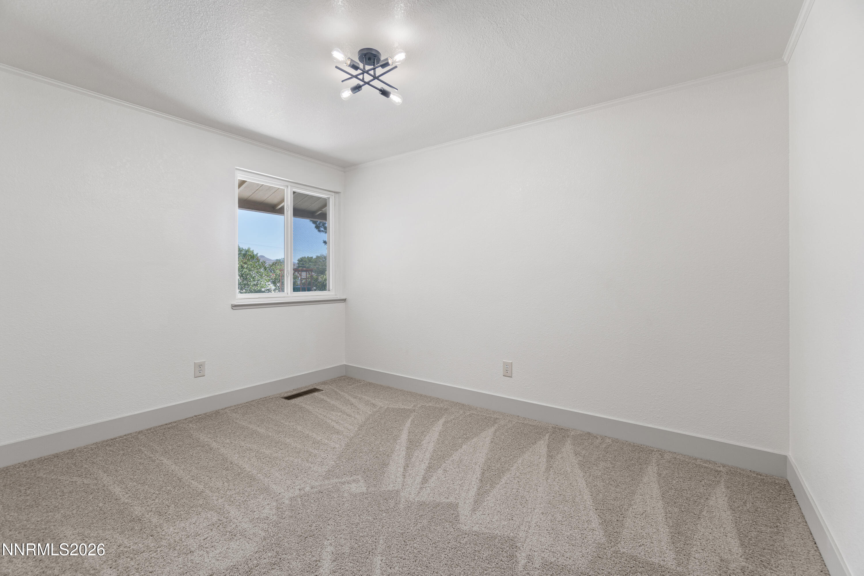 102 Ring Road Dayton, NV 89403 - Photo 16 of 30 DSC07837