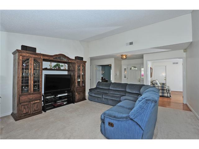 4809 Morning Canyon Road Oceanside, CA 92056 - Photo 5 of 25 Lush carpeting!