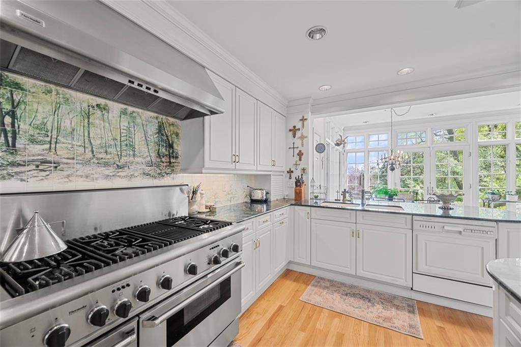 251 Fairview Road Pittsburgh, PA 15238 - Photo 14 of 49 Gallery Image 14