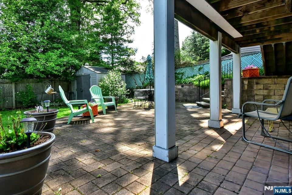 90 Grove Street Waldwick, NJ 07463 - Photo 20 of 26
