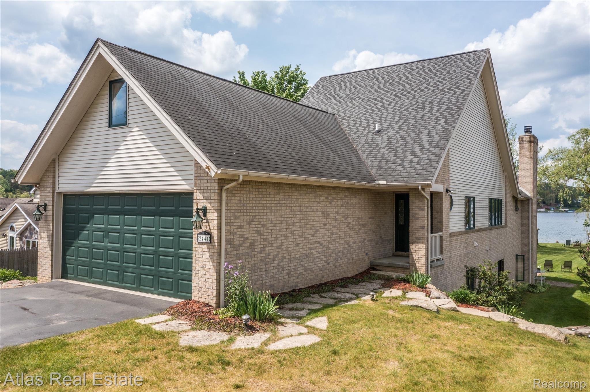 2444 Allen Road Ortonville, MI 48462 - Photo 2 of 64 Exteriors 4.jpg