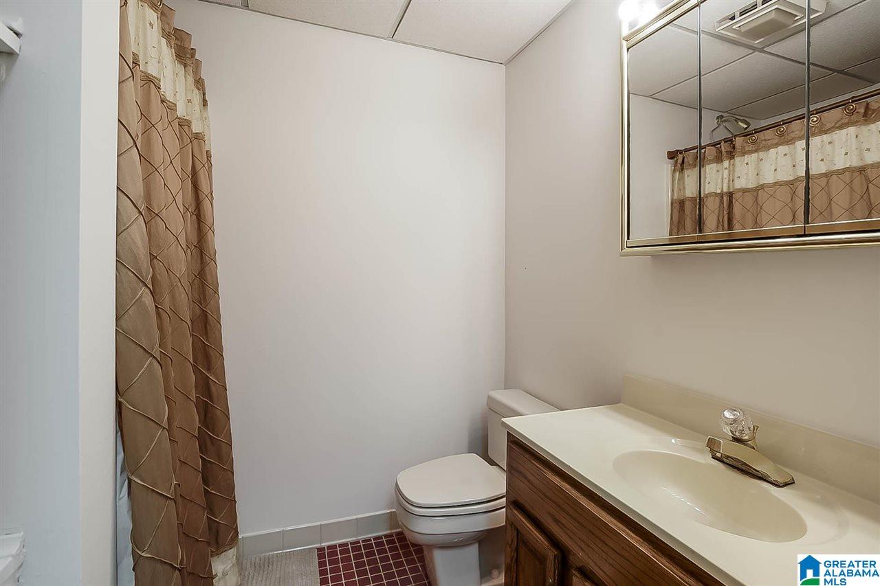 2024 Shagbark Road Birmingham, AL 35244 - Photo 35 of 42