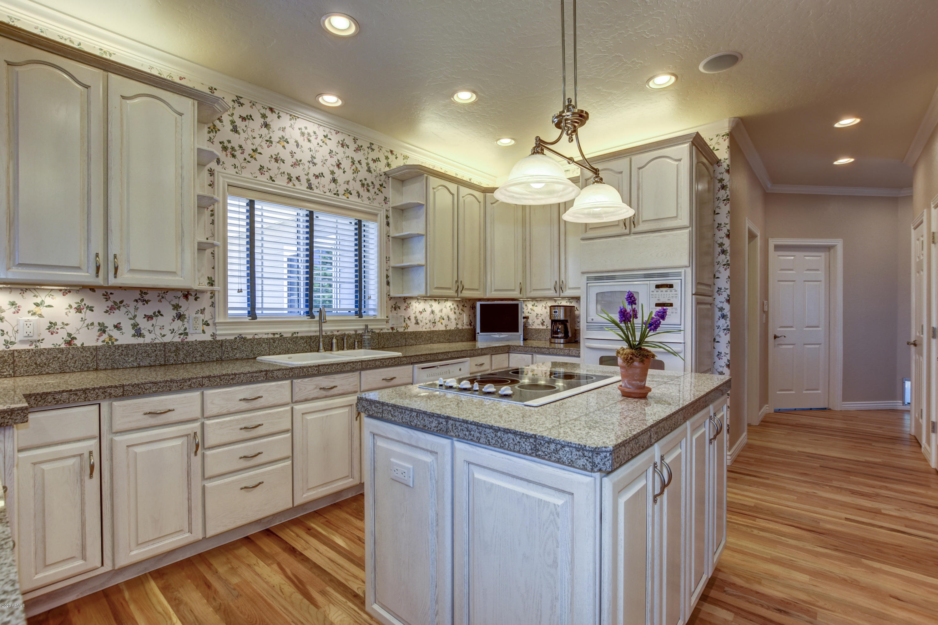 8141 North Red Oak Road Prescott, AZ 86305 - Photo 11 of 63 011_Kitchen